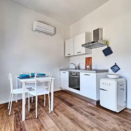 Marina Apartment