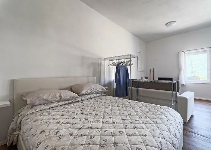 Apartment Marina Colico